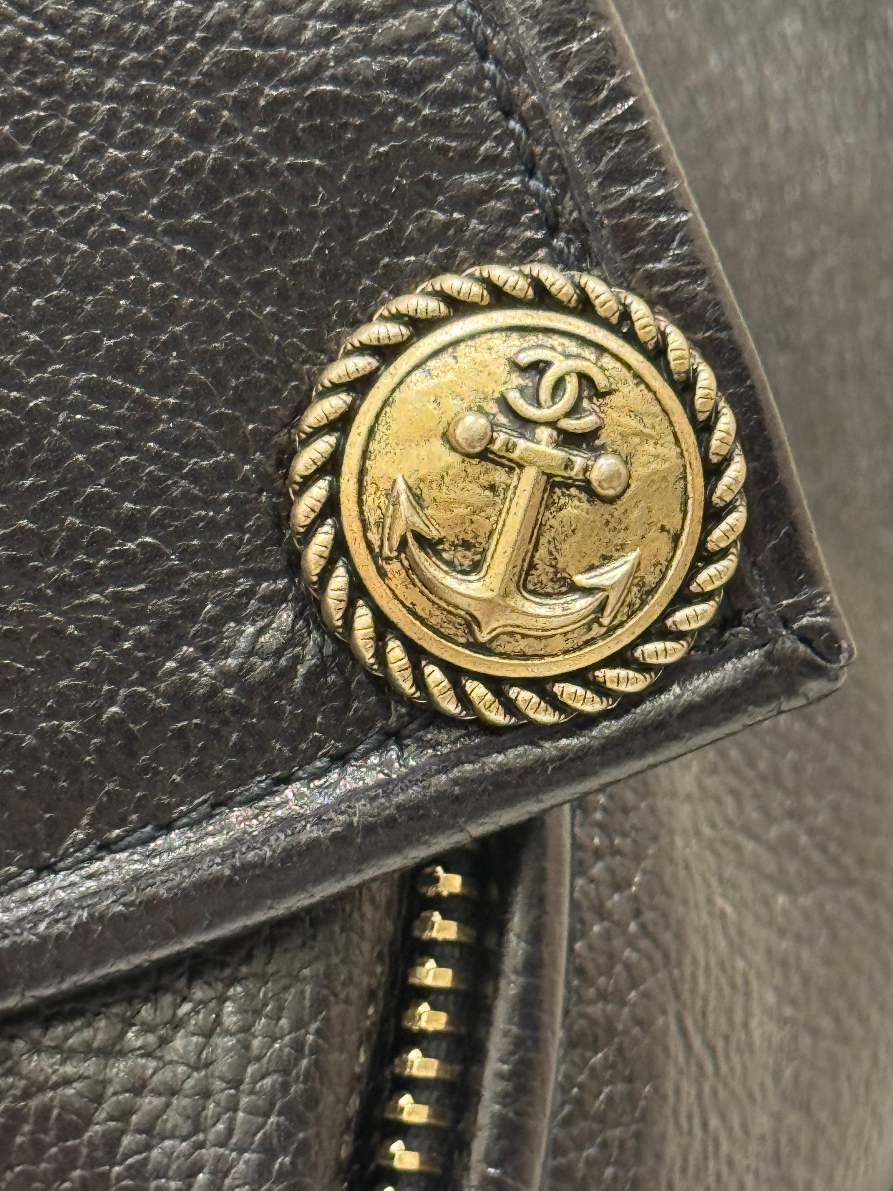 Chanel FW 2018 París Chaqueta Hambourg de piel de becerro con ribete de piel Negro en venta
