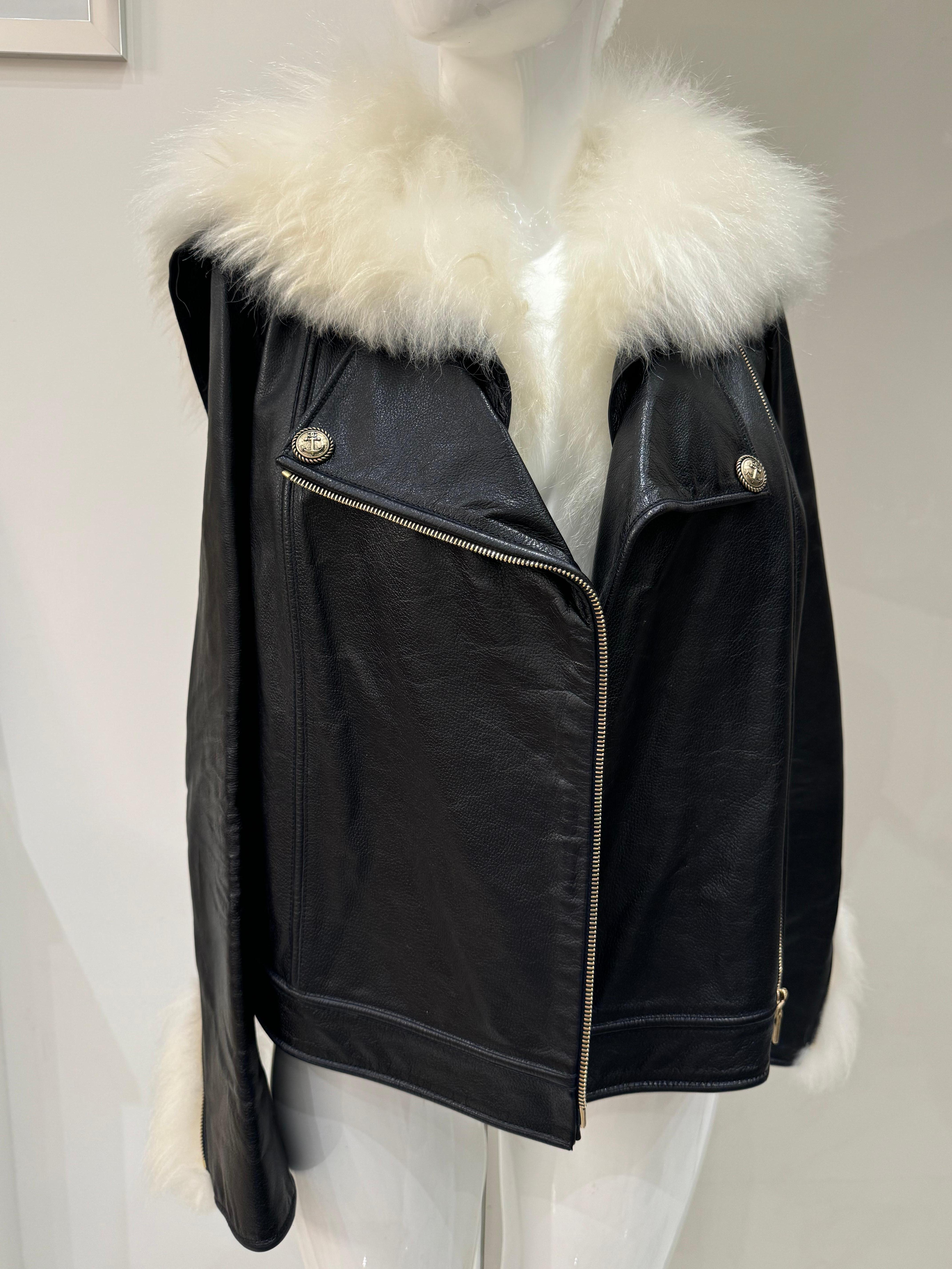 Chanel FW 2018 París Chaqueta Hambourg de piel de becerro con ribete de piel en venta 4
