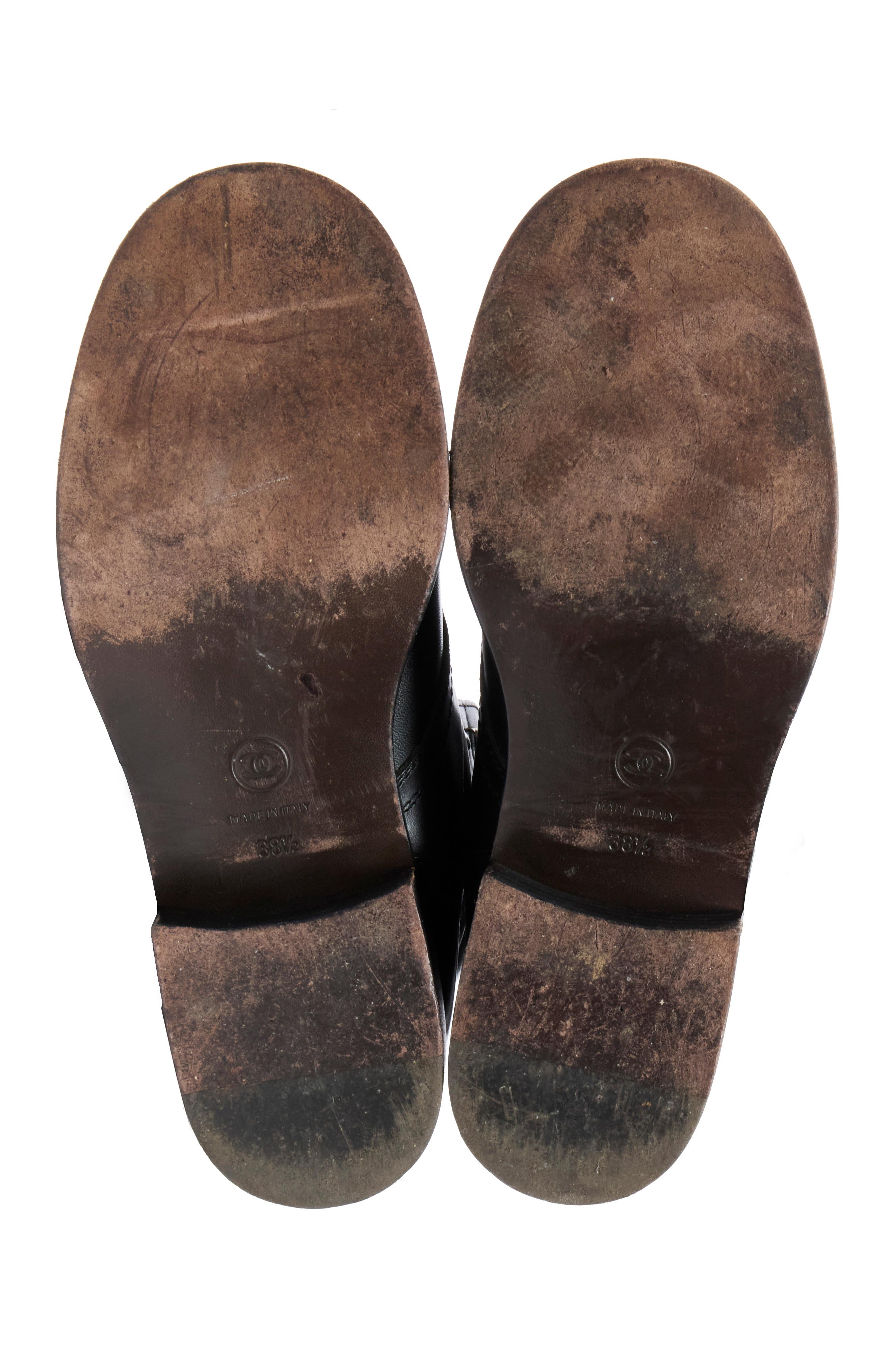 Chanel FW13 Stivali da Combattimento in Pelle Nera con Polsino in Maglia Tweed Taglia 38.5 in vendita 5