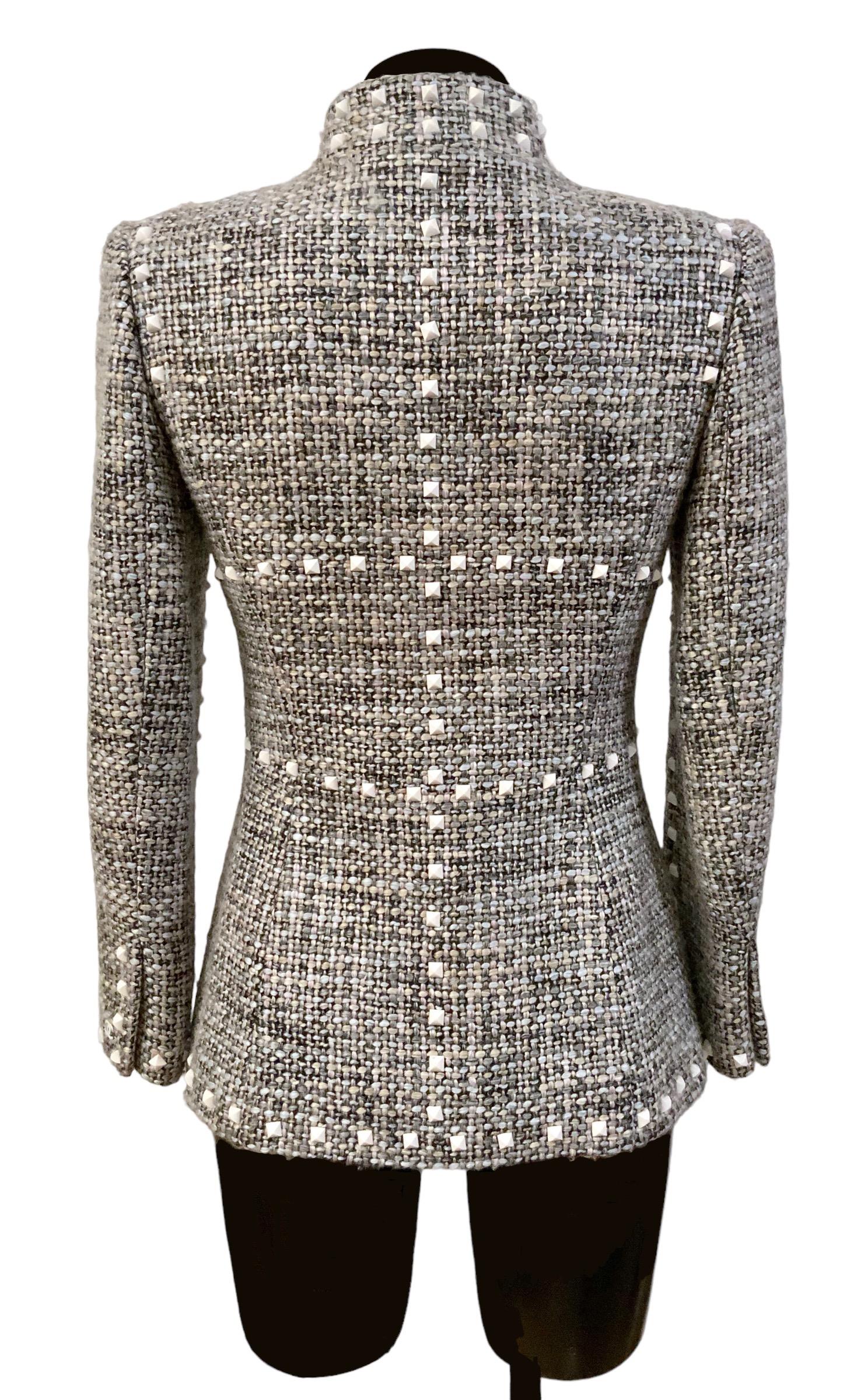 Beautiful piece from the 2003 Fall collection form the house of Chanel.
Being 20 years old, this jacket is timeless and easy to wear for any occasion !
A must in our closet !!!

Collection: Fall 2003
Material: 51% rayon - 46% wool - 3% nylon
Lining: