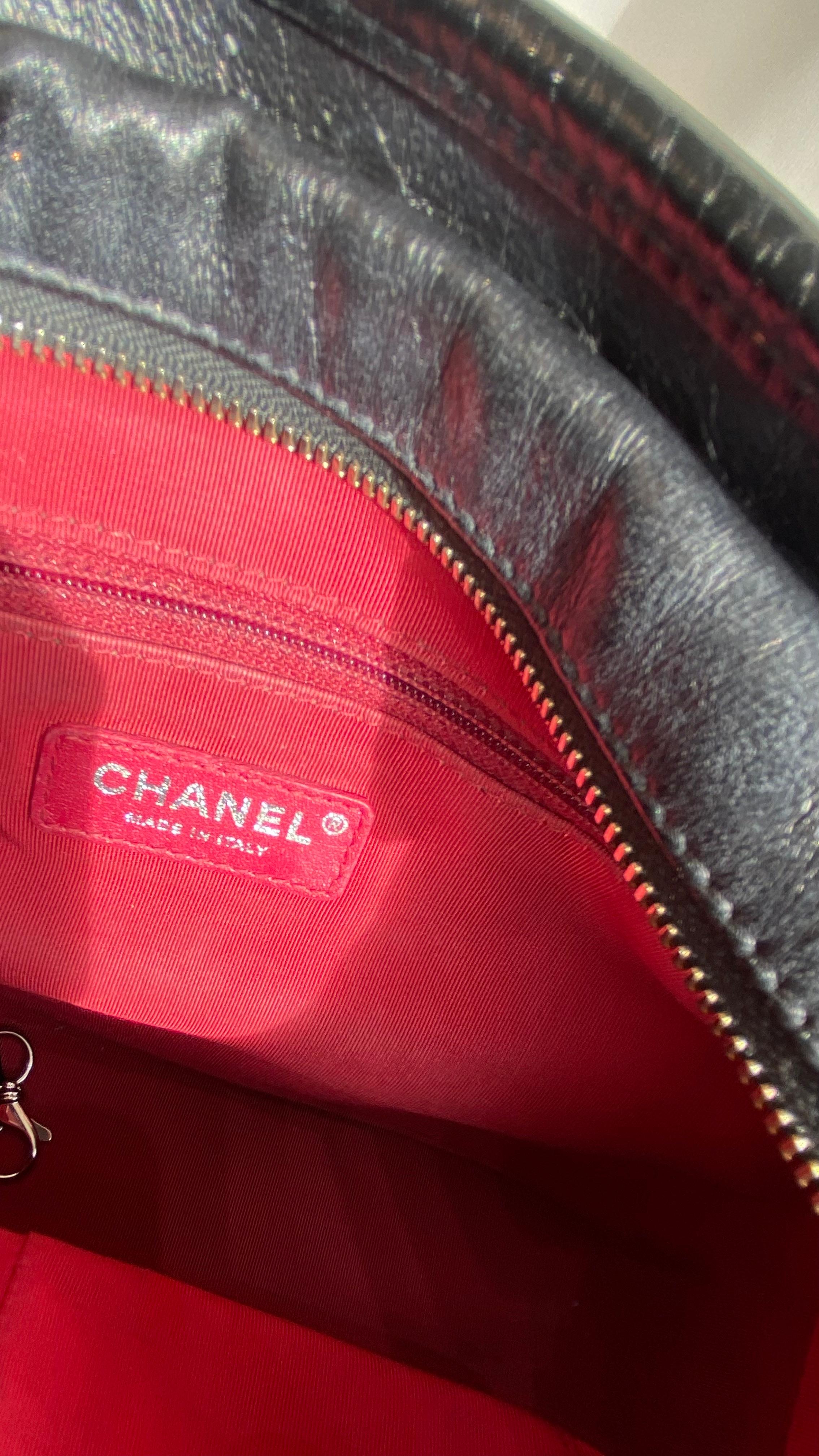 Chanel Gabriel Hobo-Tasche im Angebot 5