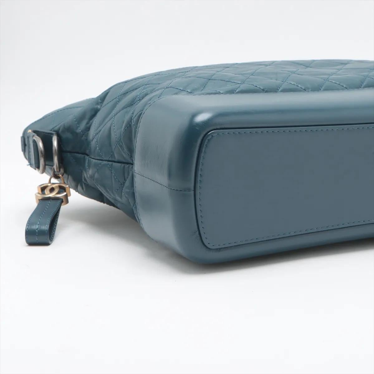 *Chanel Gabrielle Doo Vintage Matelasse Calf Two-Way Tote Bag Navy Blue Pour femmes en vente