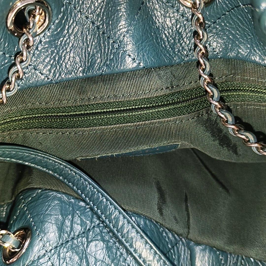 Chanel Gabrielle Drawstring Bucket Bag Medium Dark Green Calfskin Leather Silver For Sale 4