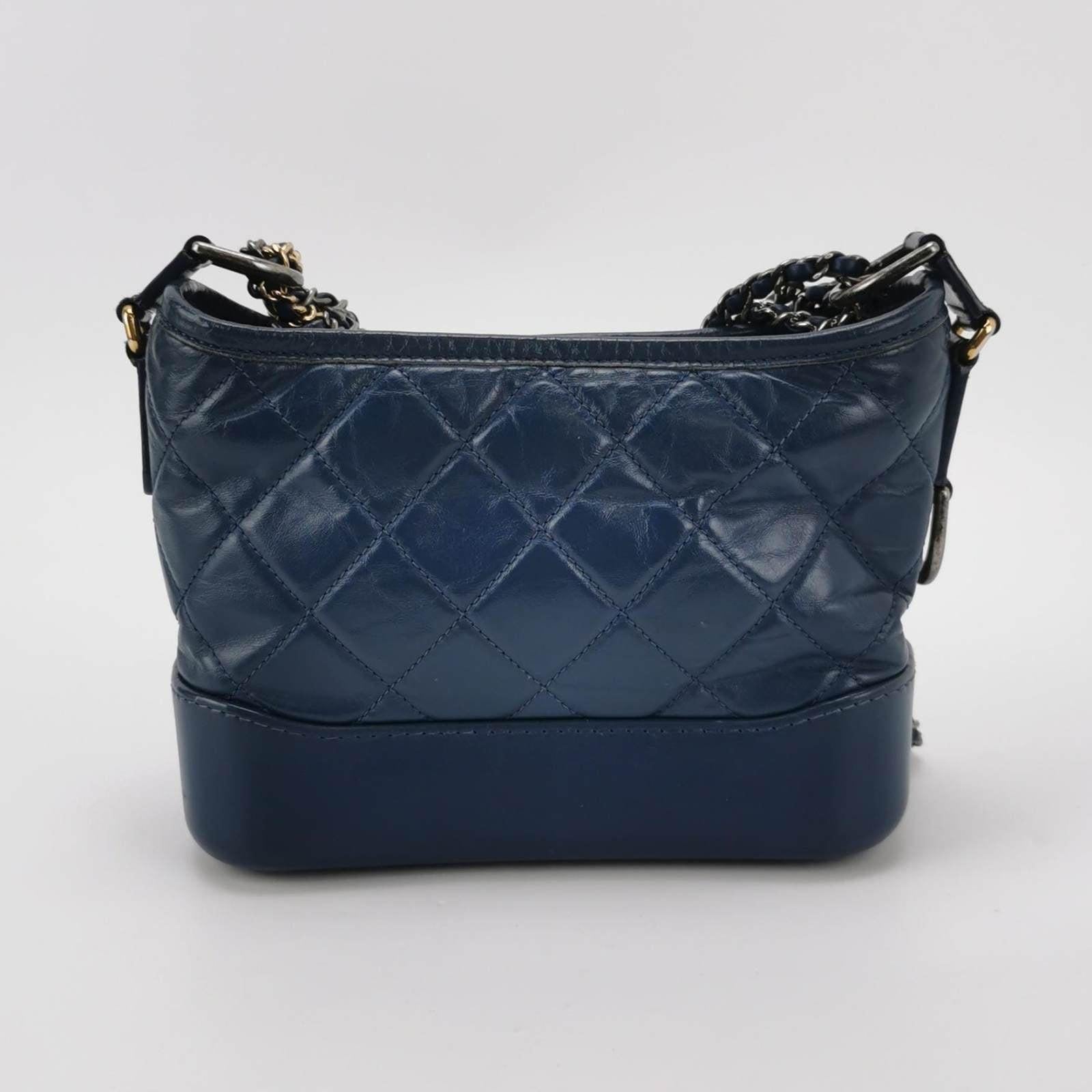 Chanel Gabrielle Hobo 2016 Navy Leather Small Crossbody Bag In Good Condition In AUBERVILLIERS, FR