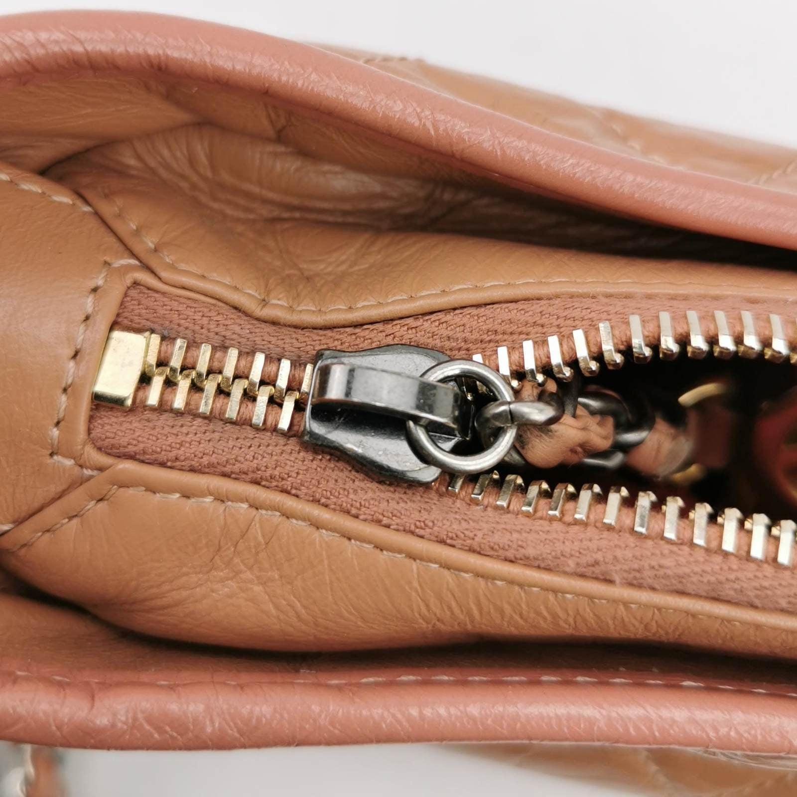 Chanel Gabrielle Hobo 2017 Pink Leather Small Crossbody Bag 3