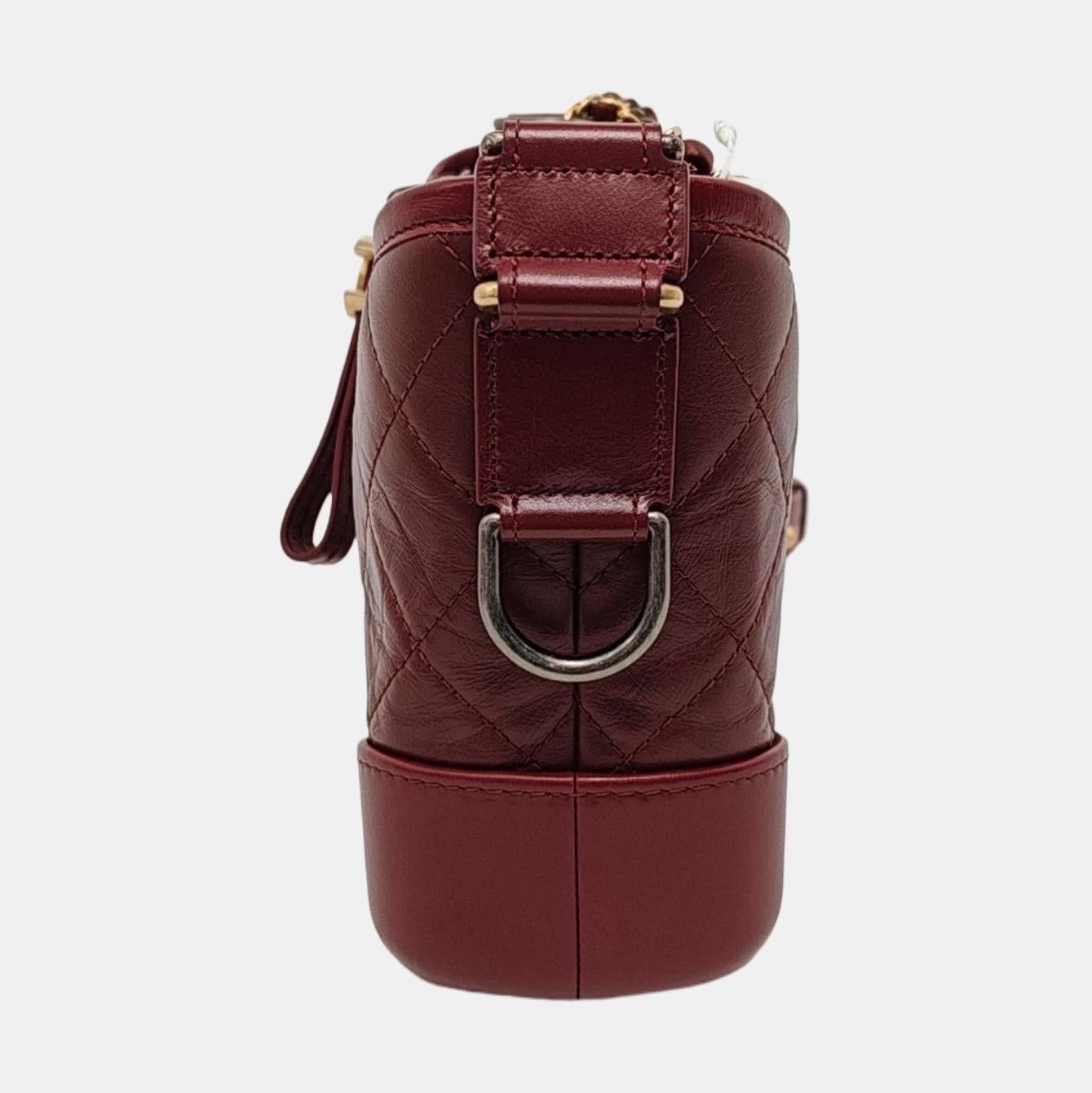 Chanel Gabrielle Hobo 2018 Burgundy Leather Small Crossbody Bag For Sale 1