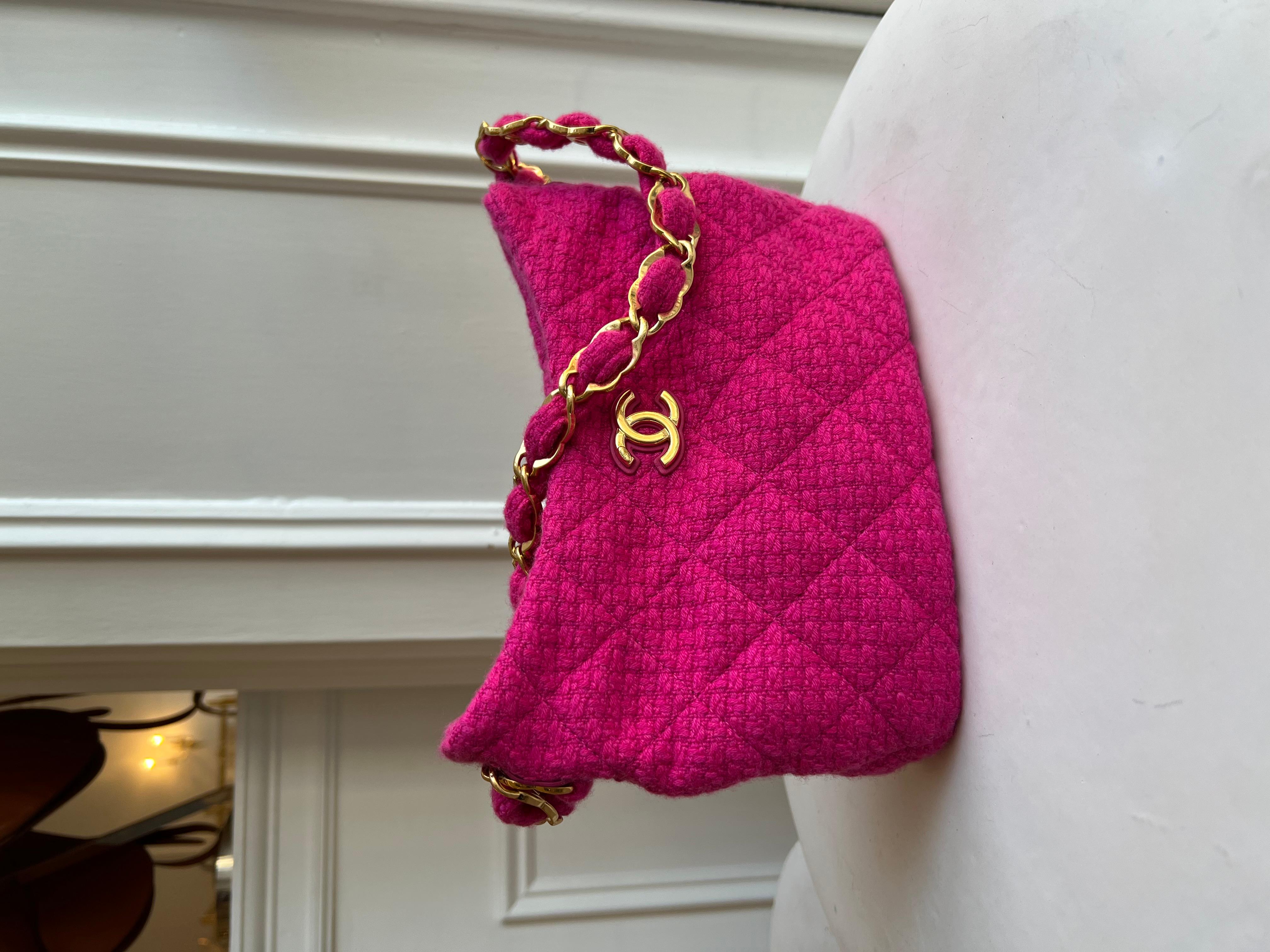 Women's or Men's CHANEL GABRIELLE HOBO BAG PINK Tweed with Gold-Tone Hardware For Sale
