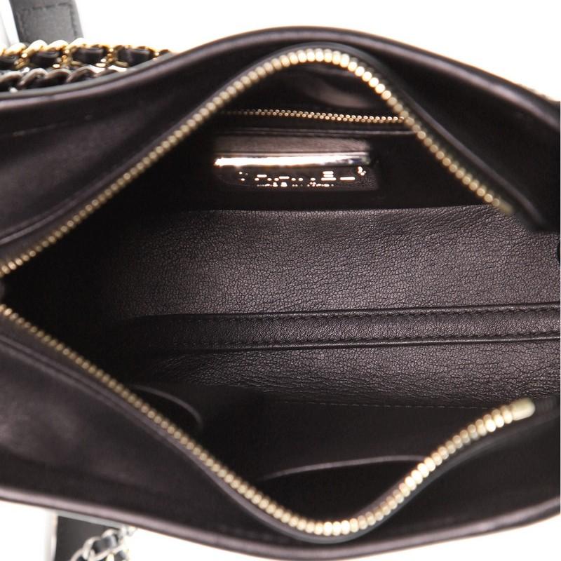 Chanel Gabrielle Hobo Python Klein 1