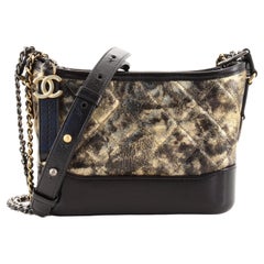 Chanel Gabrielle Hobo Gestepptes zerknittertes Ziegenleder Klein