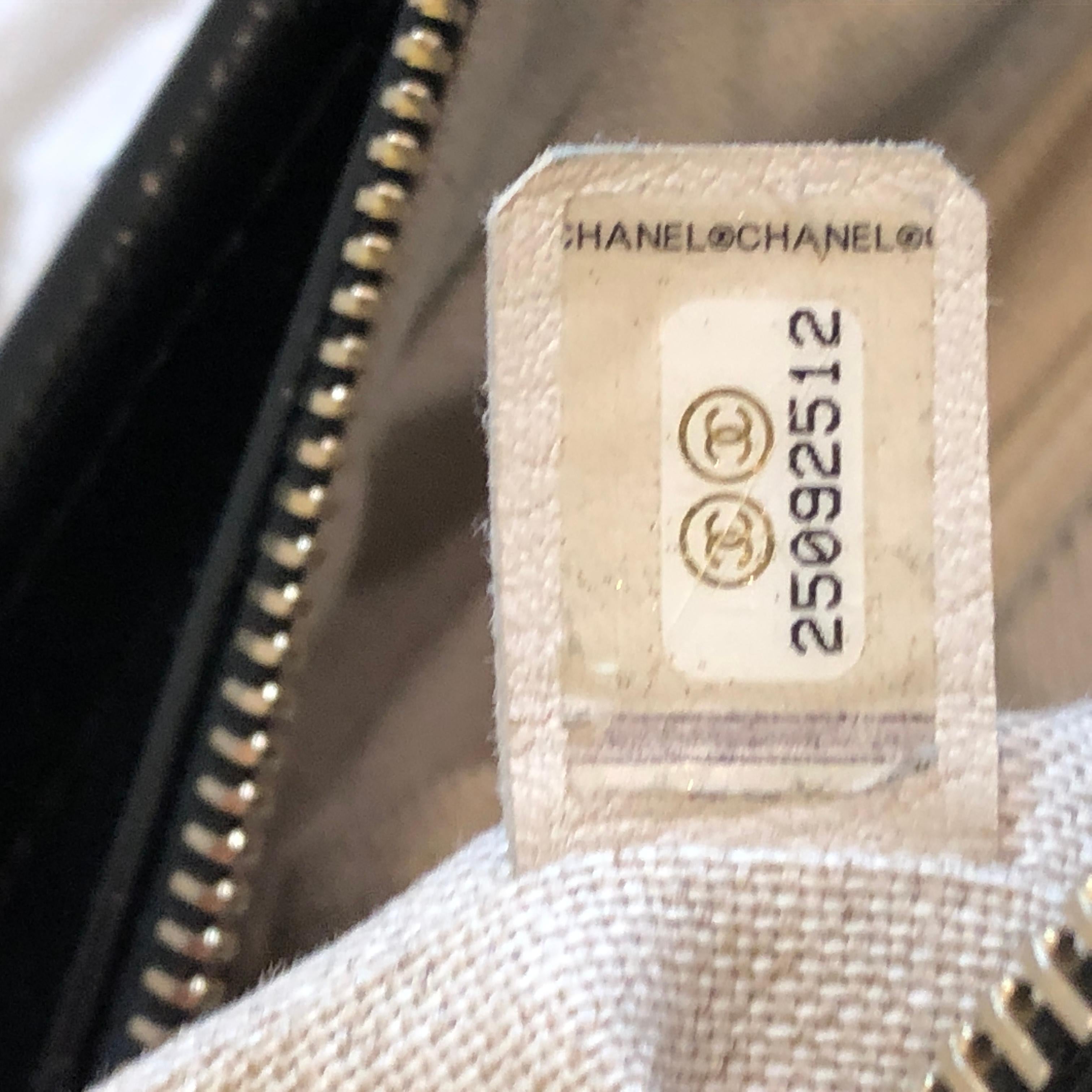 Chanel Gabrielle Hobo Quilted Tweed and Calfskin Medium 4