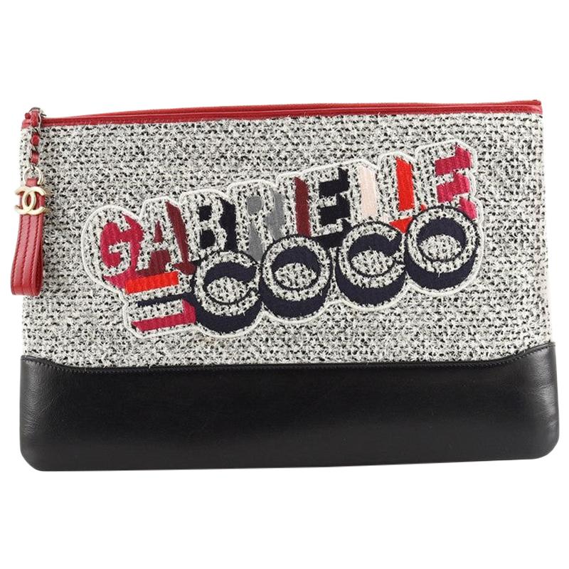 chanel tweed clutch