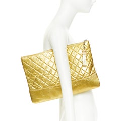 CHANEL Gabrielle O-Case Large aged calfskin leather CC logo quilted clutch bag
