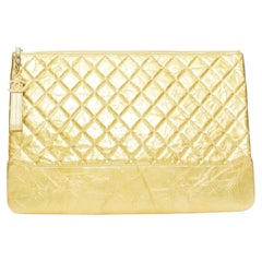 CHANEL Gabrielle O-Case Large aged calfskin leather CC logo quilted clutch bag