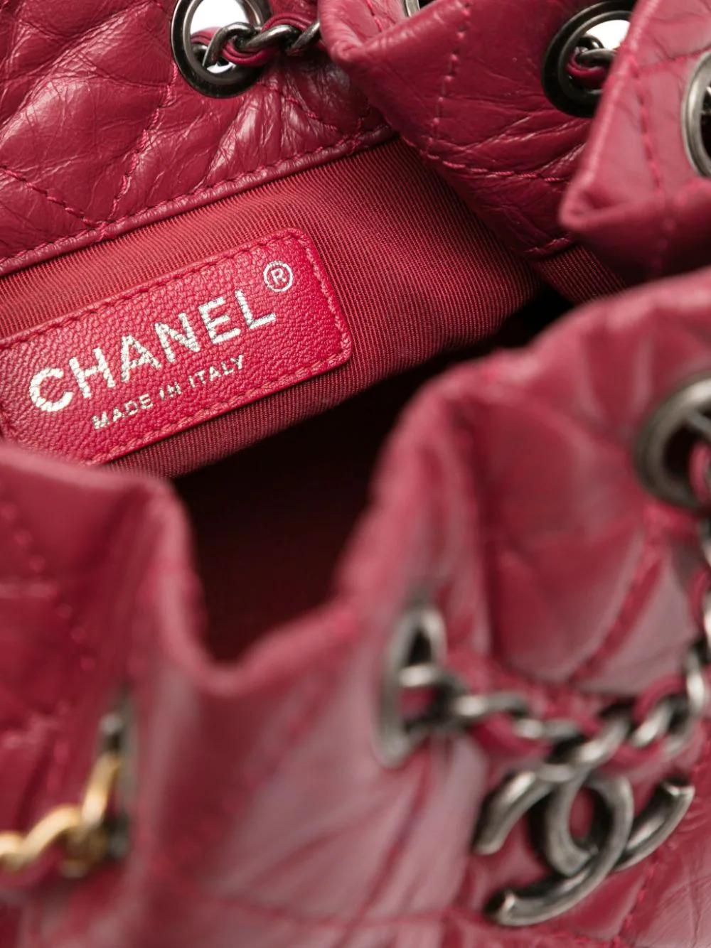 Chanel Gabrielle Red Backpack In Excellent Condition For Sale In London, GB