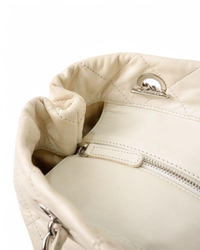 Chanel Gabrielle Tote Large Bicolor White For Sale 5