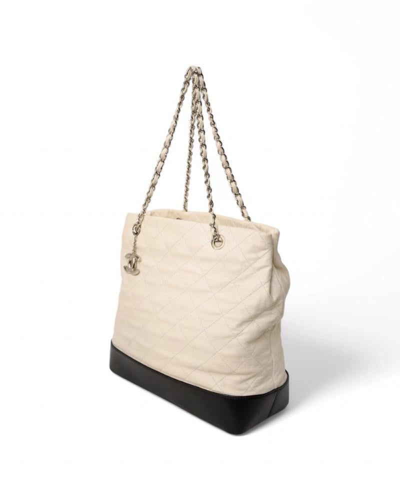 Beige Chanel Gabrielle Tote Large Bicolor White For Sale