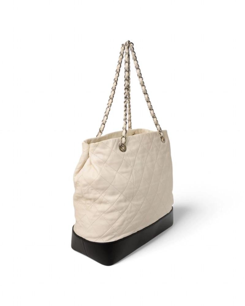 Women's Chanel Gabrielle Tote Large Bicolor White For Sale
