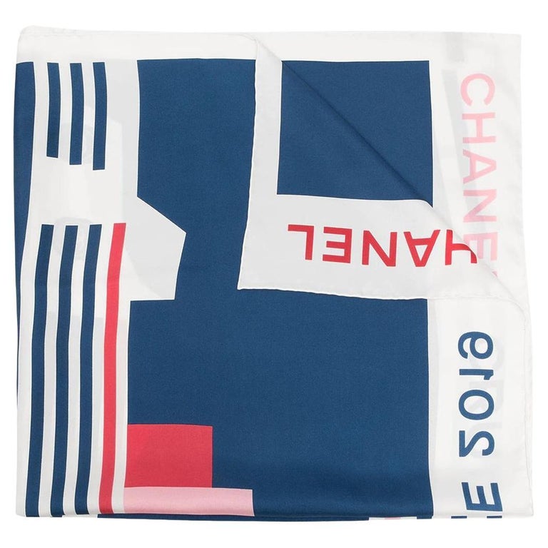 Chanel scarf in cream cashmere with blue geometric and logo print