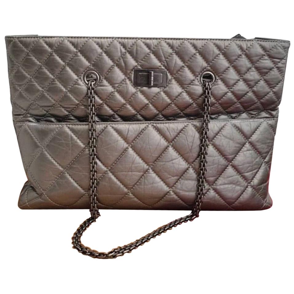 Gabrielle CHANEL Bag taupe leather For Sale at 1stDibs