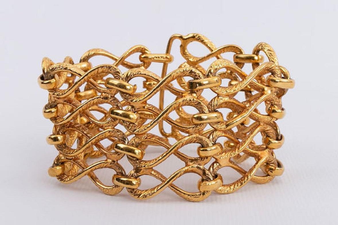 Chanel Gilded Metal Articulated Bracelet For Sale 1