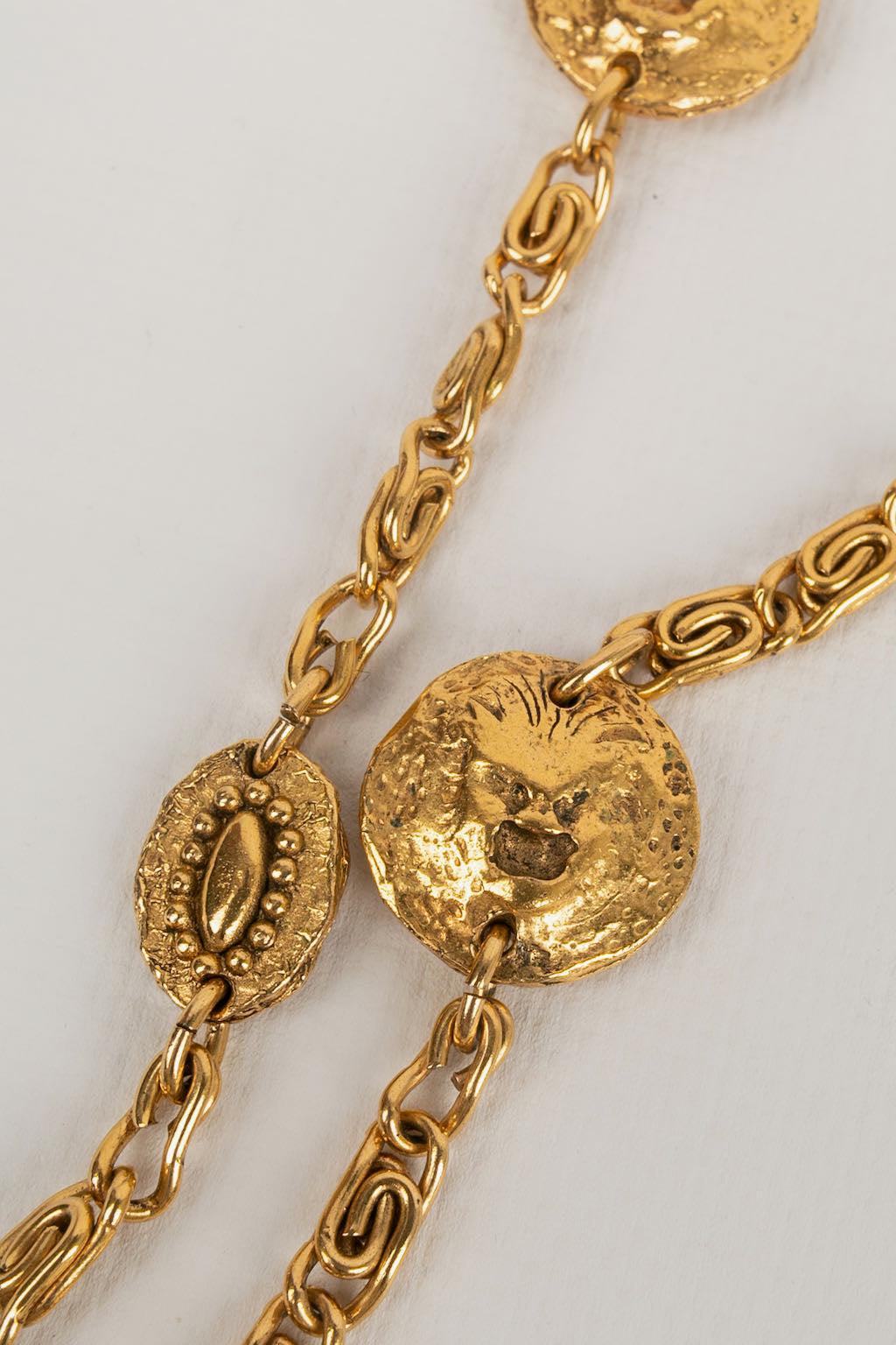 Chanel Gilded Metal Necklace For Sale 4