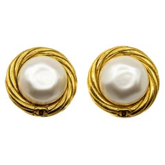 Chanel Gilt and Faux Pearl Spring 1993 Clip-on Earrings