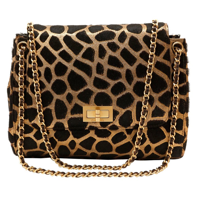 Chanel Chanel Tasche aus Kalbshaar mit Giraffenmuster Ltd. Ed. im Angebot  bei 1stDibs