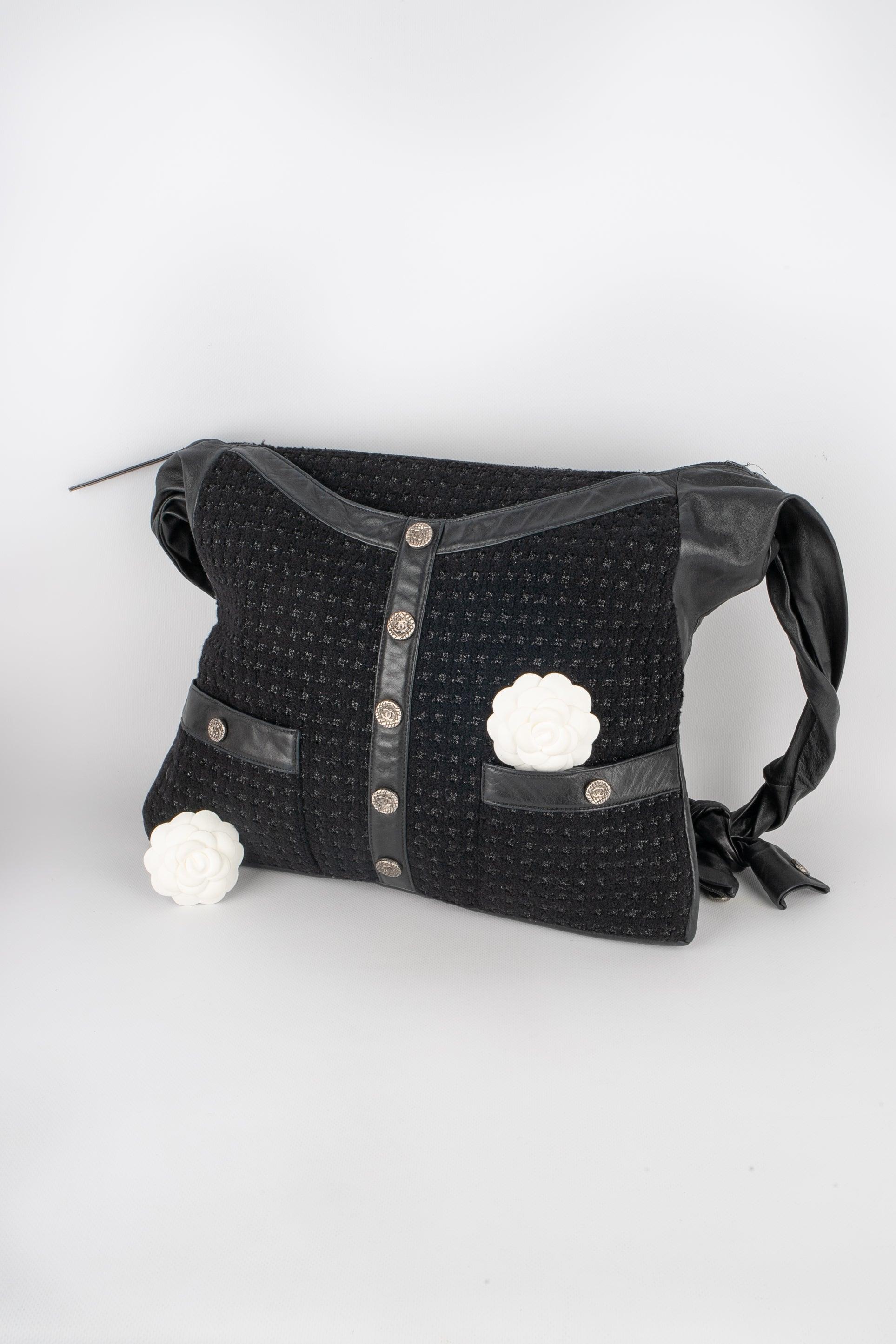 Chanel Girl Bag with Black Tweed, Lurex and Lamb Leather, 2014 For Sale 13