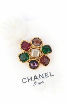 Chanel glass paste brooch fall-winter 1991