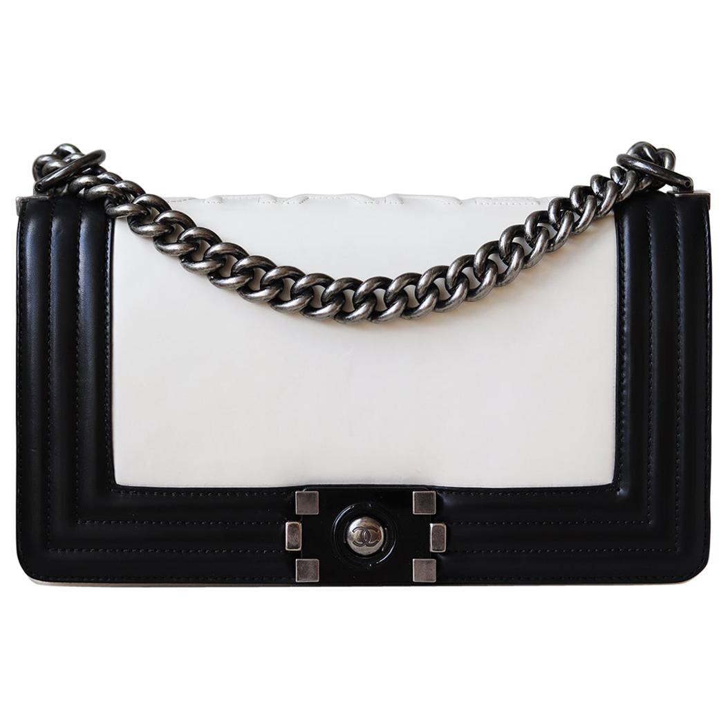 Chanel Glazed Calfskin Leather Boy Flap Bag