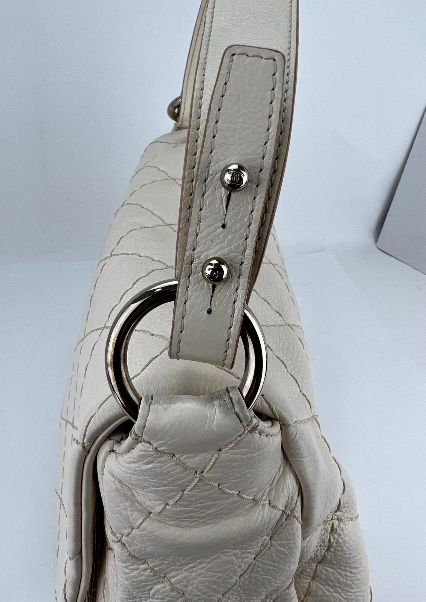 Chanel Glazed Calfskin Stitched XL on the road White Flap  5