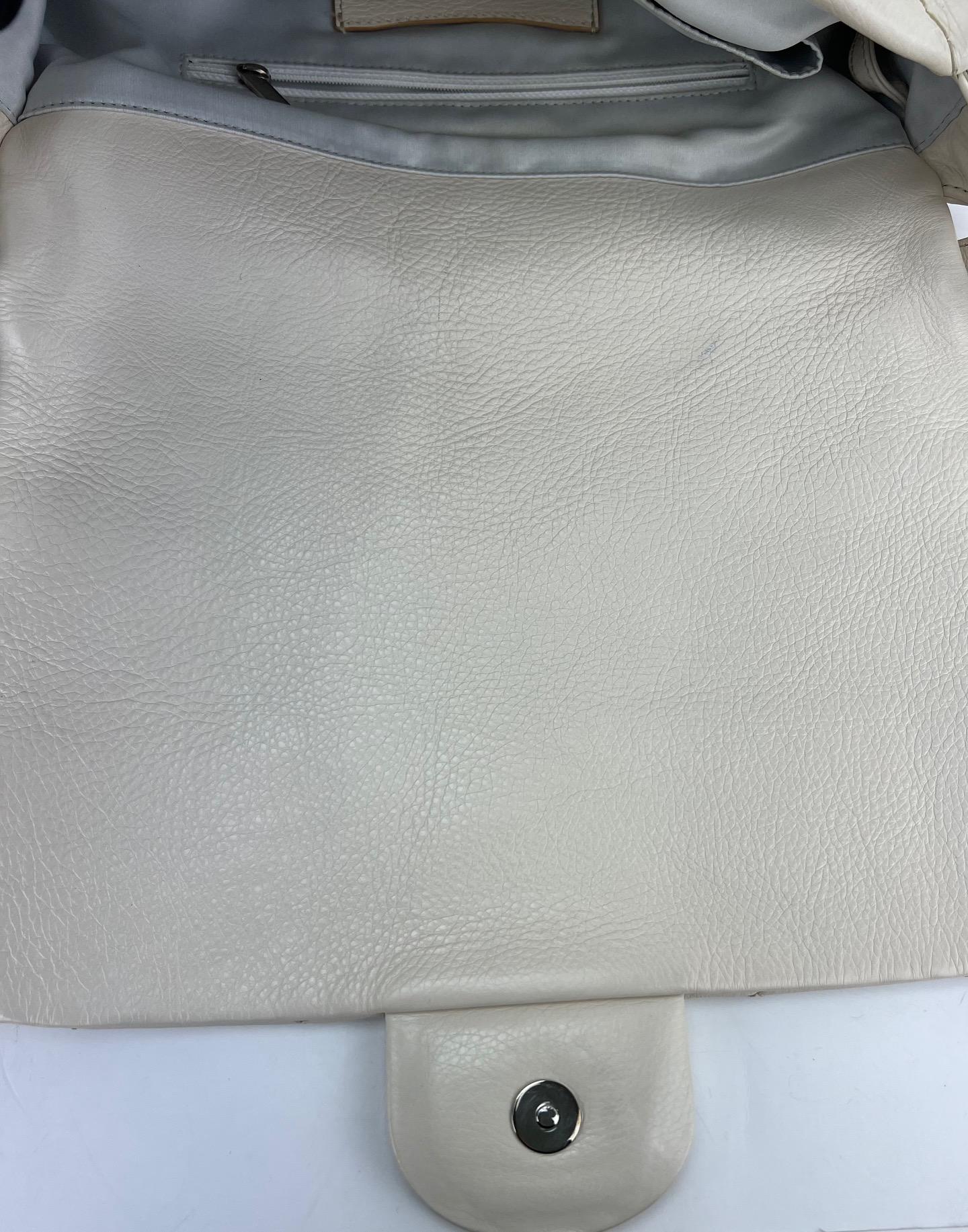 Chanel Glazed Calfskin Stitched XL on the road White Flap  2