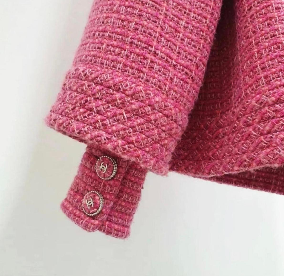 Chanel Globalization Runway CC Buttons Soft Pink Tweed Jacket 46 FR 3