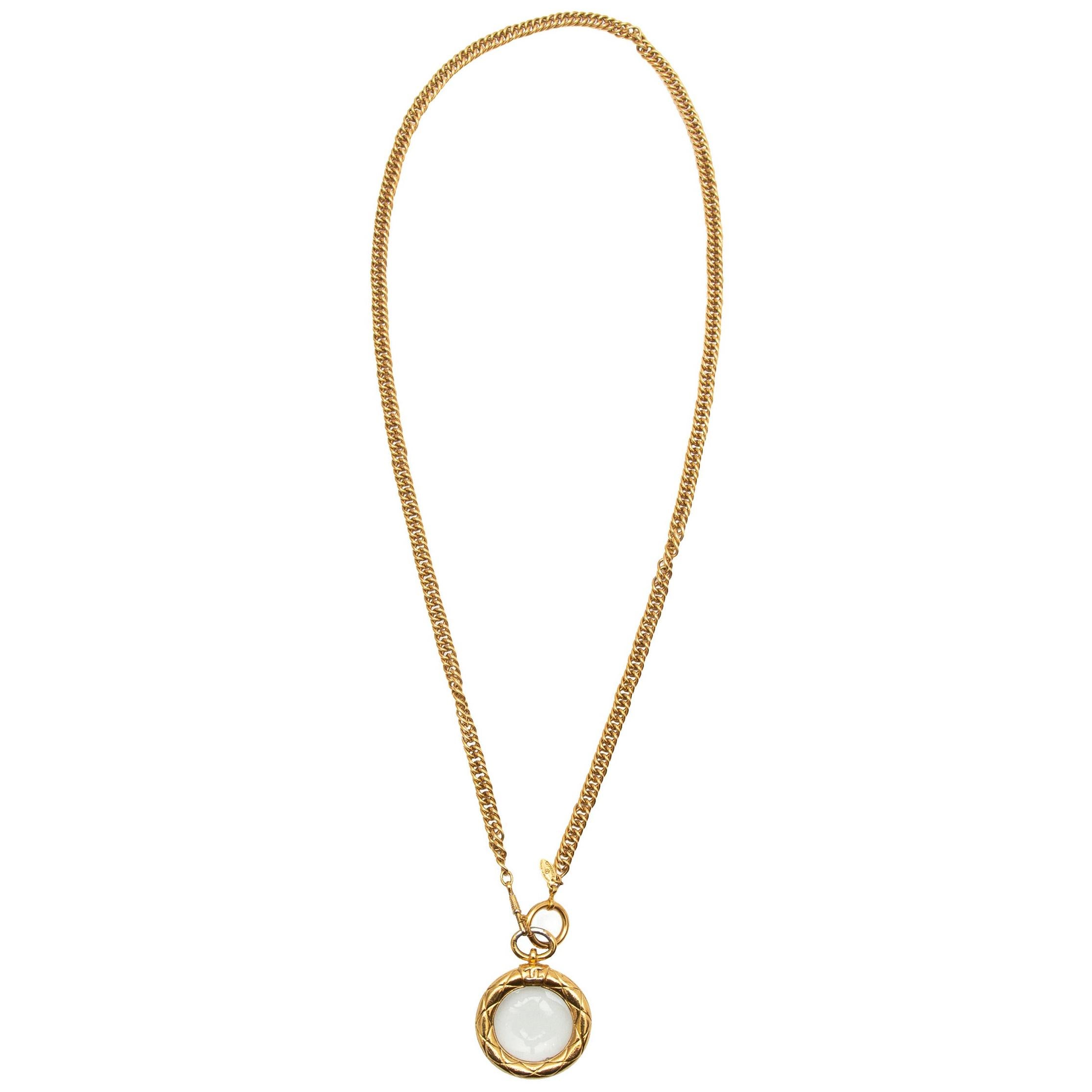 Chanel Gold 1980s Magnifying Glass Necklace