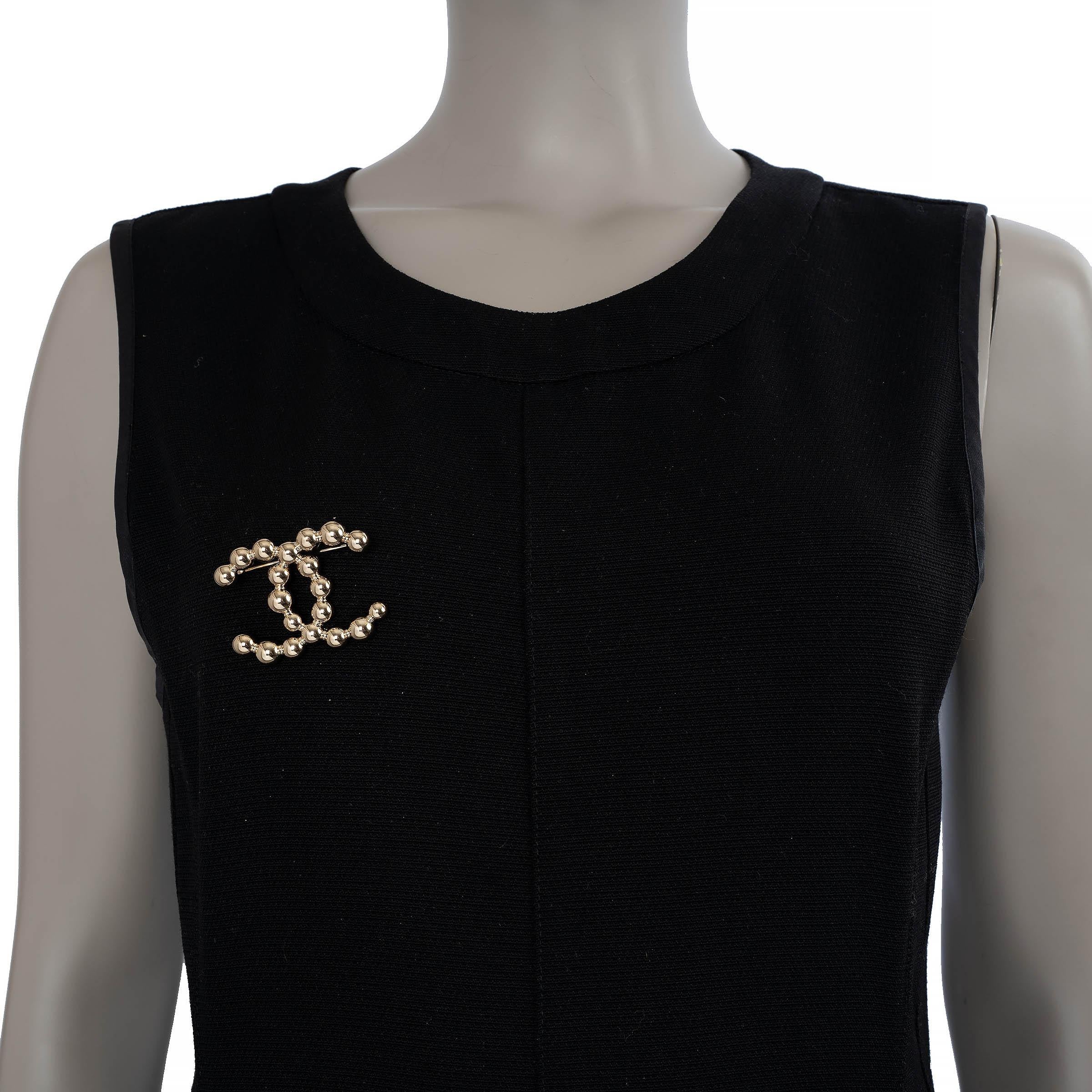 CHANEL Broche grand format « CC BEADS » des années 21 en vente 1