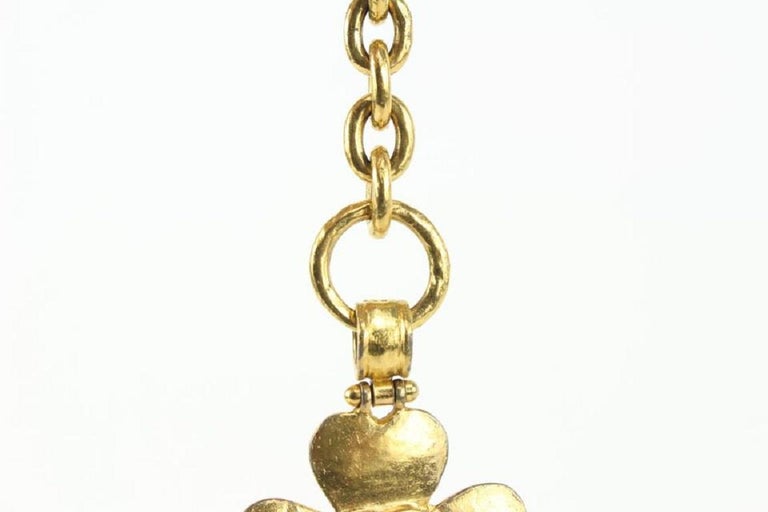 Chanel Gold 95p CC Clover Keychain Bag Charm 101c6 For Sale at 1stDibs