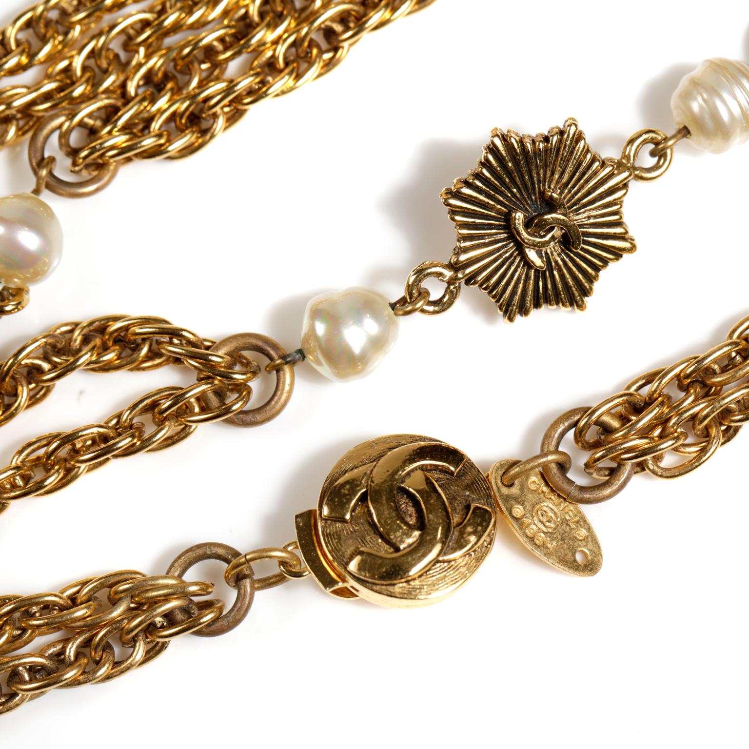 Chanel Gold- und Perlen-Doppelreihige Vintage-Halskette im Zustand „Gut“ im Angebot in Palm Beach, FL