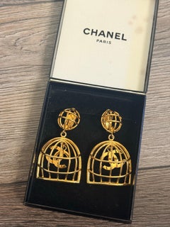 Chanel Gold Birdcage CC Dangle Pendientes vintage de clip