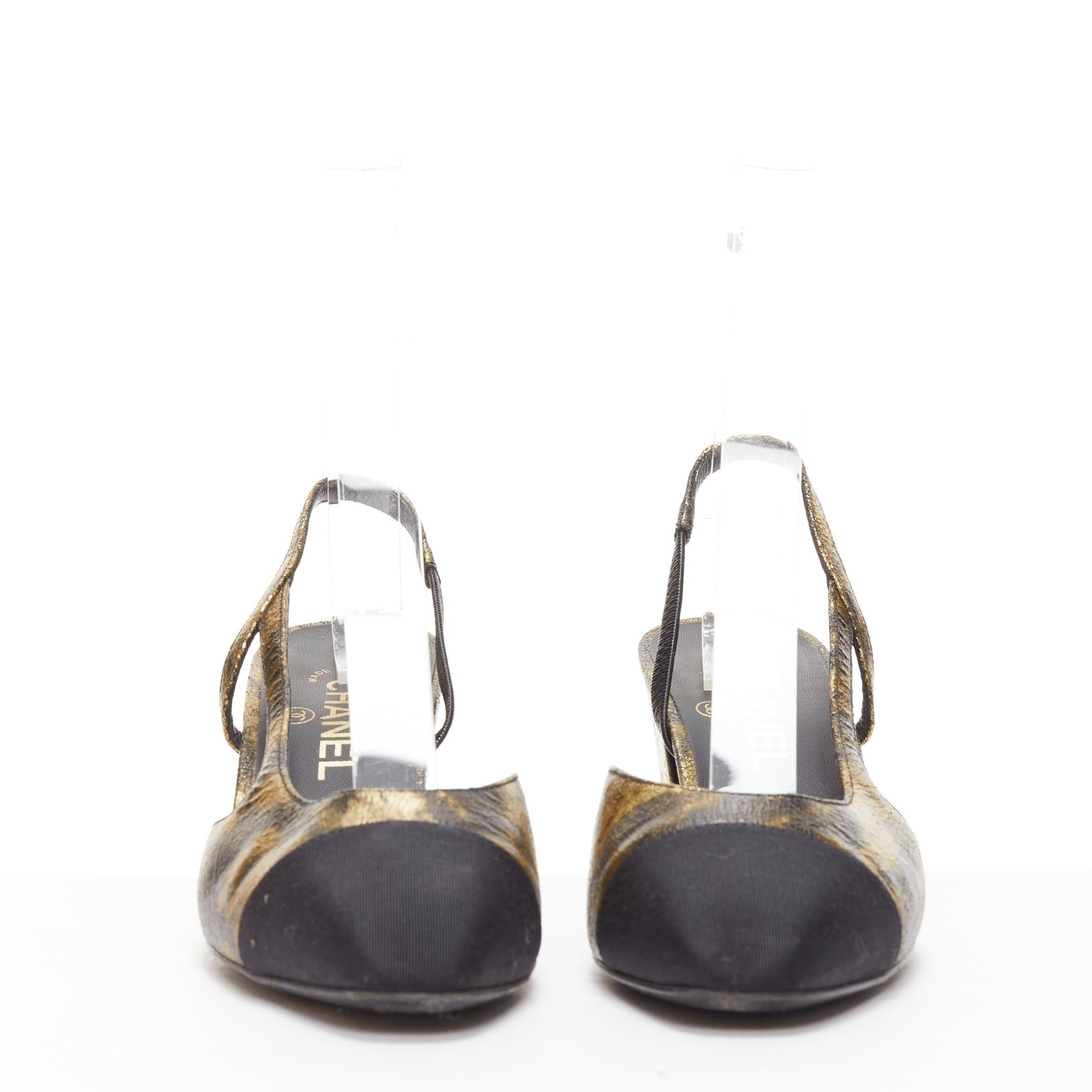 Gray CHANEL gold black calfskinleather CC toe cap sling kitten pumps EU38