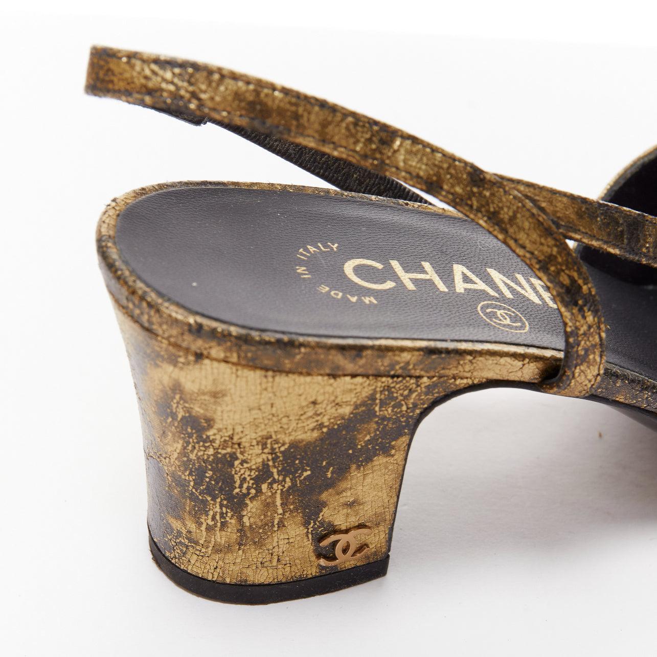 CHANEL gold black calfskinleather CC toe cap sling kitten pumps EU38 For Sale 4