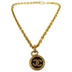 Chanel Gold Black Charm Logo Round Statement Link Evening Dangle Chain Necklace