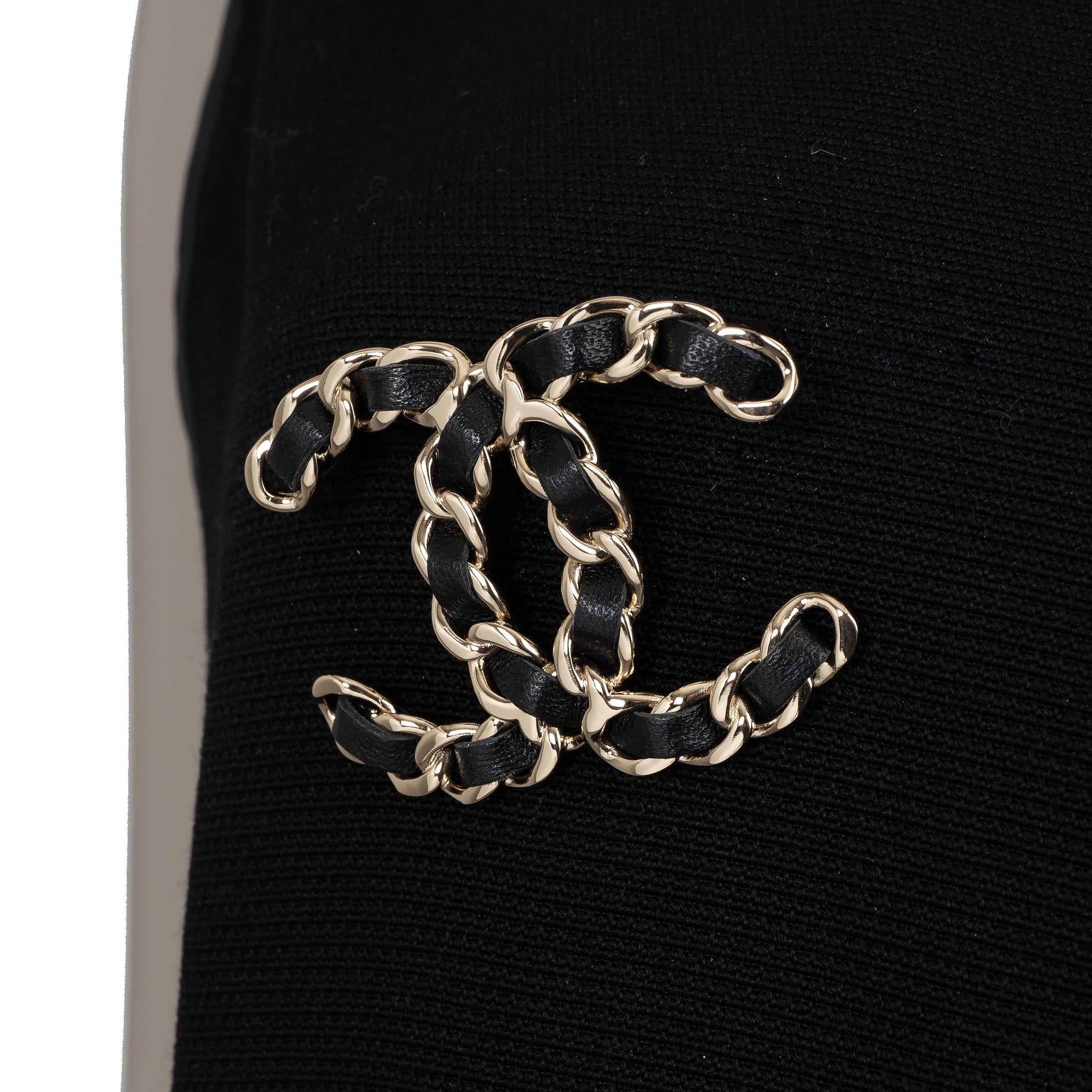 CHANEL gold & black leather REV CC INTERWOVEN CHAIN Brooch For Sale 2