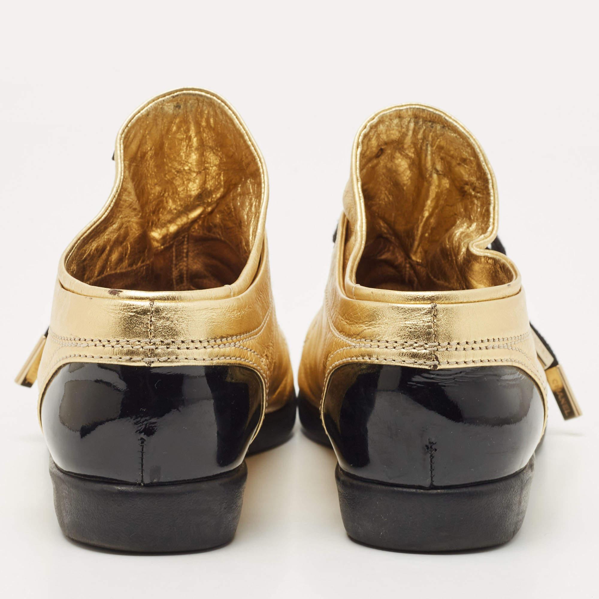 chanel gold shoes