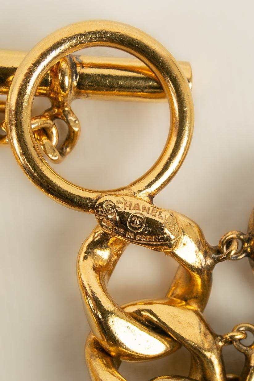 Chanel Gold-Armband im Angebot 2