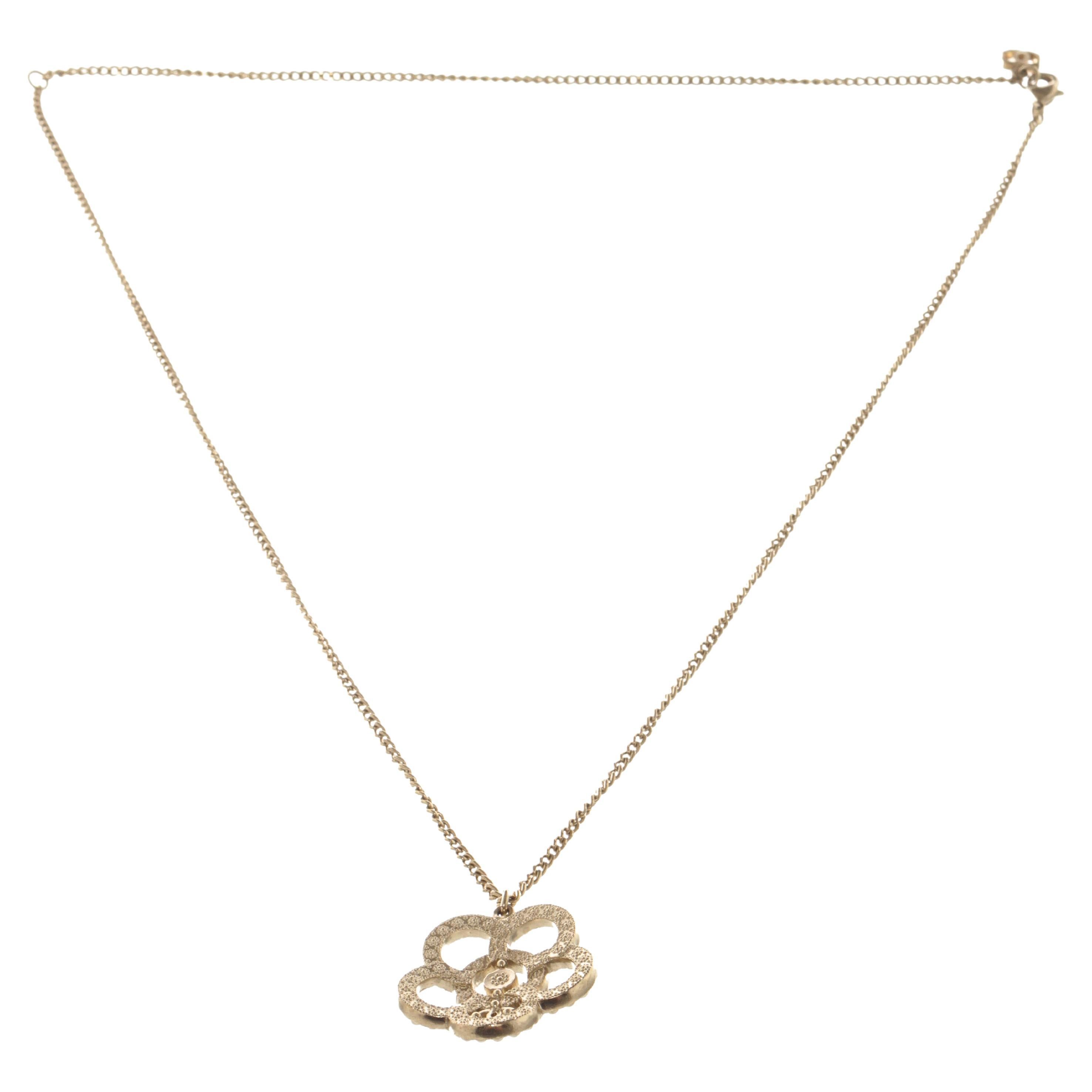 Chanel Gold Camellia Pearl Necklace For Sale