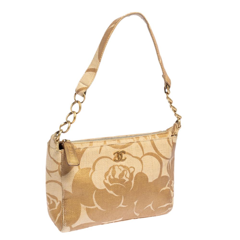 Women's Chanel Gold Camellia Print Raffia Shoulder Bag