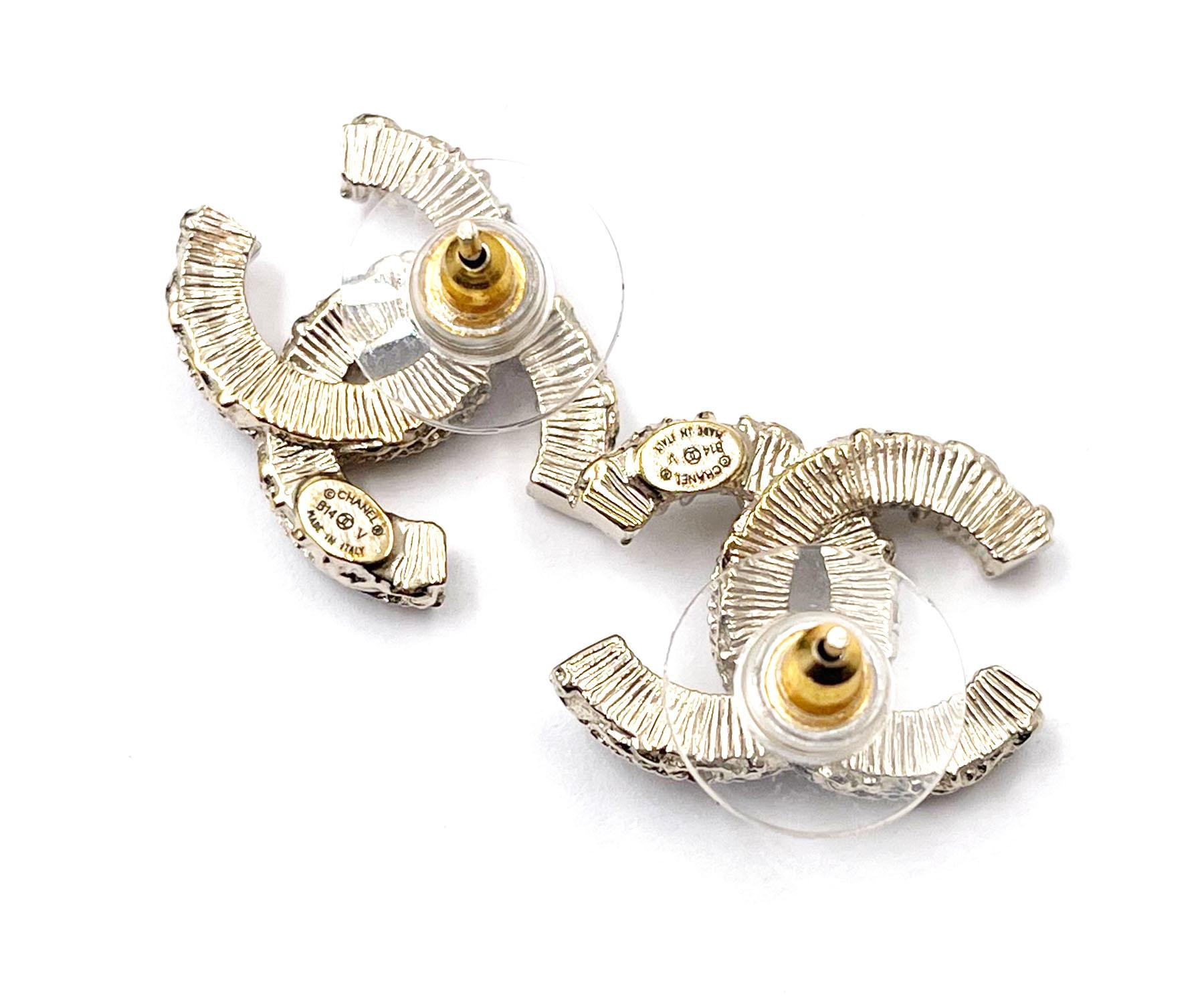 Women's Chanel Gold CC Black  Ruffle Piercing Earrings 