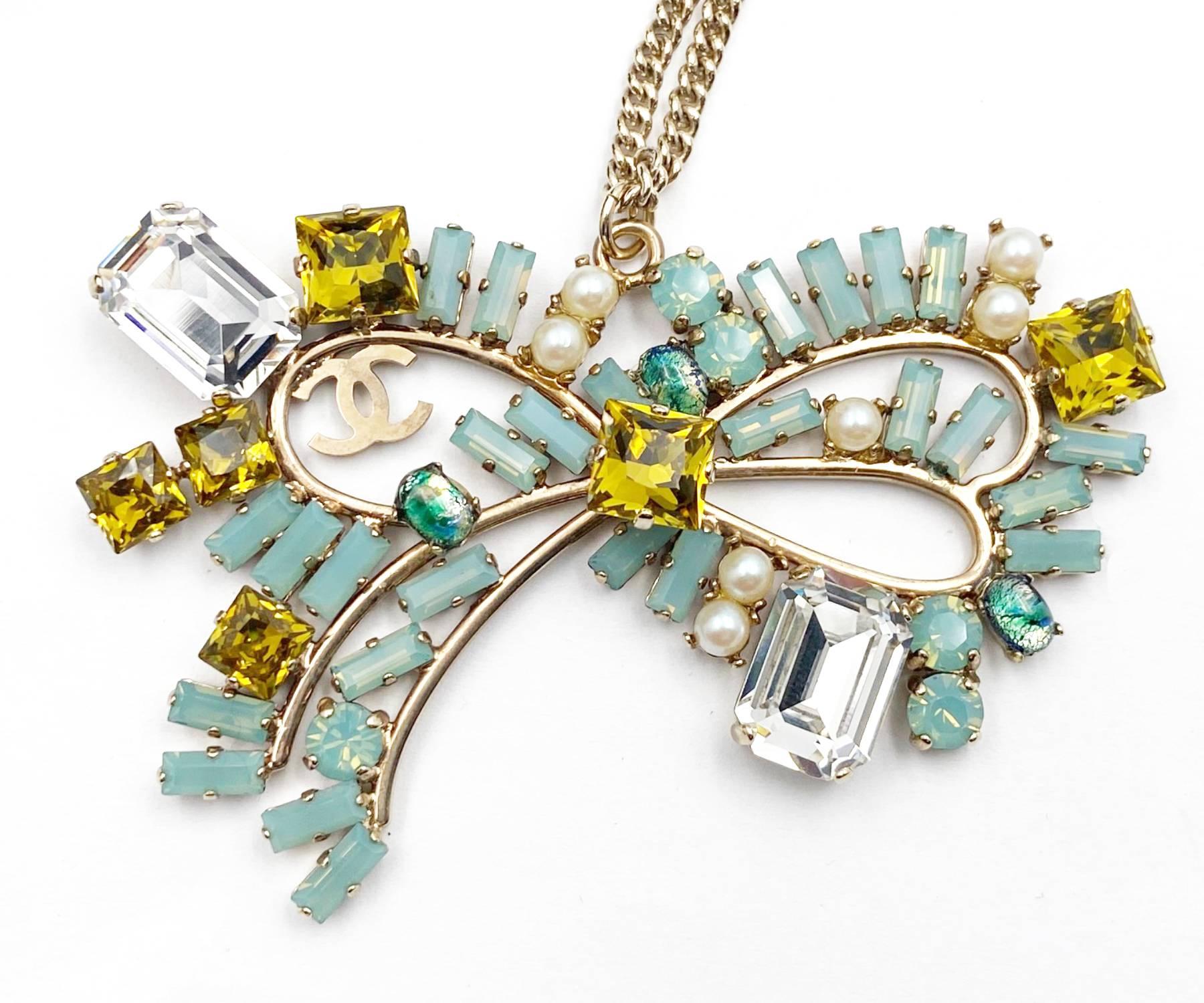 Art Deco Chanel Gold CC Bow Turquoise Mustard Crystal Necklace For Sale