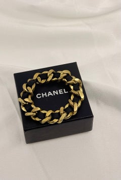 CHANEL Gold CC Chain Leather-Trim Vintage Bracelet