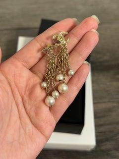 CHANEL Gold CC Chain Tassel Pearl Dangle Earrings